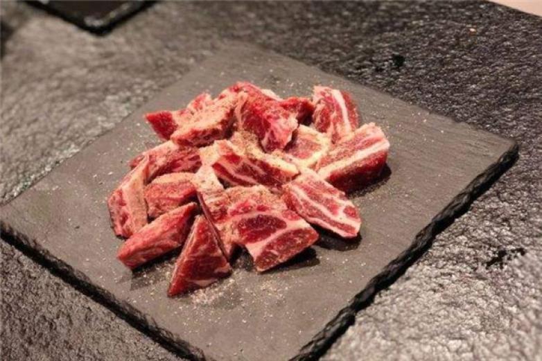 隔壁老王东北烤肉